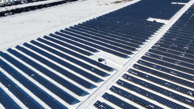 Photovoltaik als Kapitalanlage: Chancen und Risiken 2025