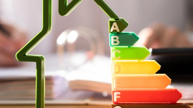 Sanierungsstrategie Vermieter Förderung: Wirtschaftlich sanieren, steuerlich profitieren